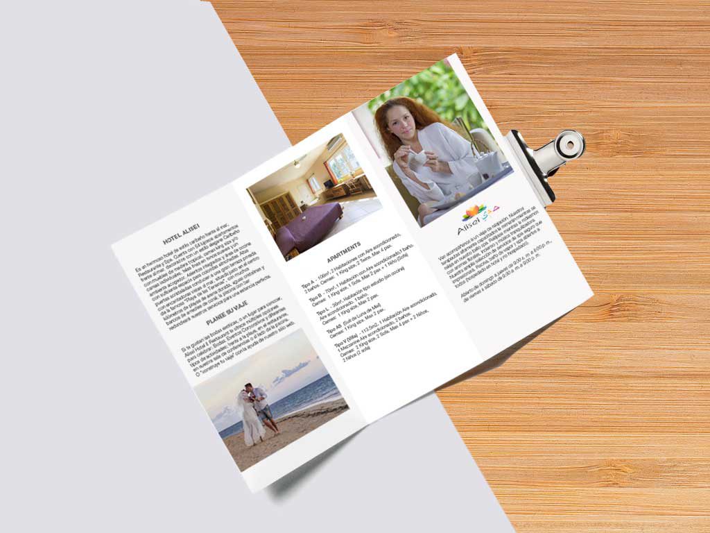 tri-fold-brochure-mockup-free-1024x768